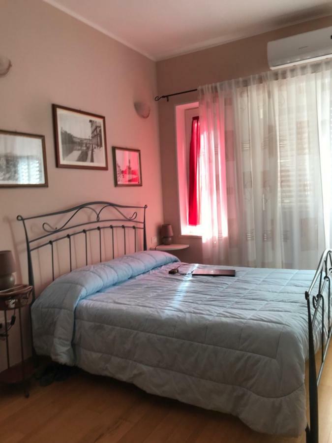 Villa Dei Fiori - Casa Vacanza Capoterra Luaran gambar